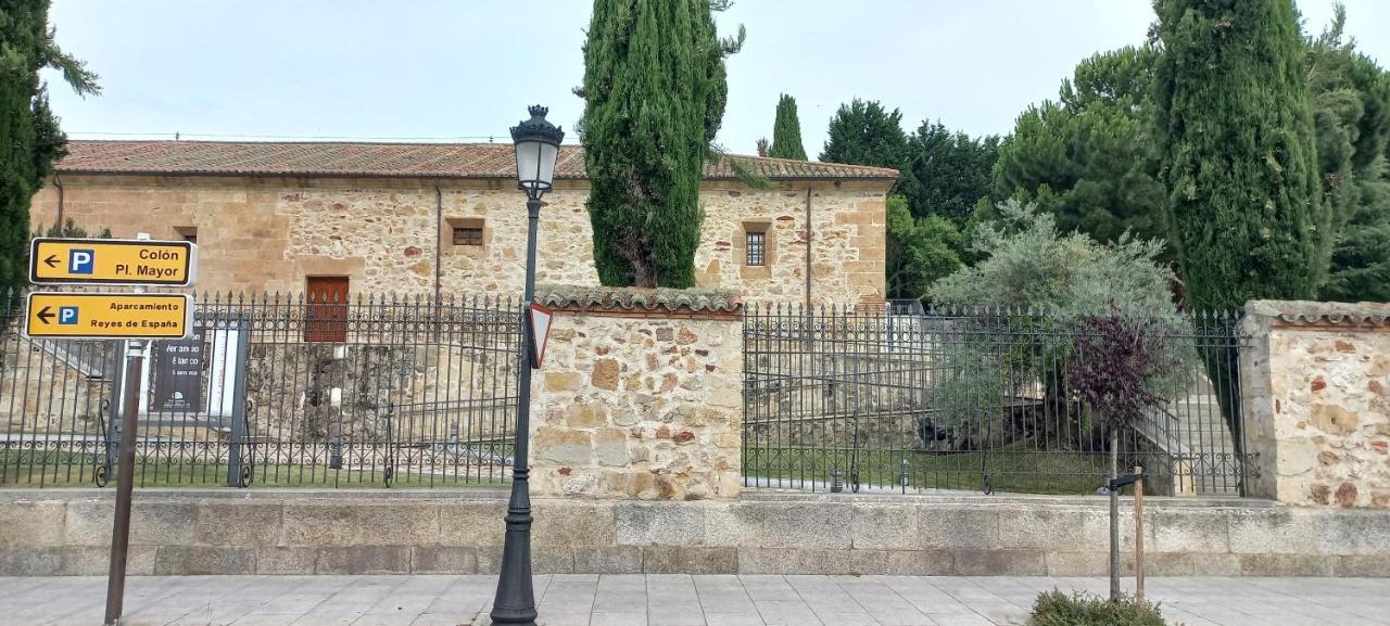 Luxor Doble, Gran Via Apartman Salamanca Kültér fotó